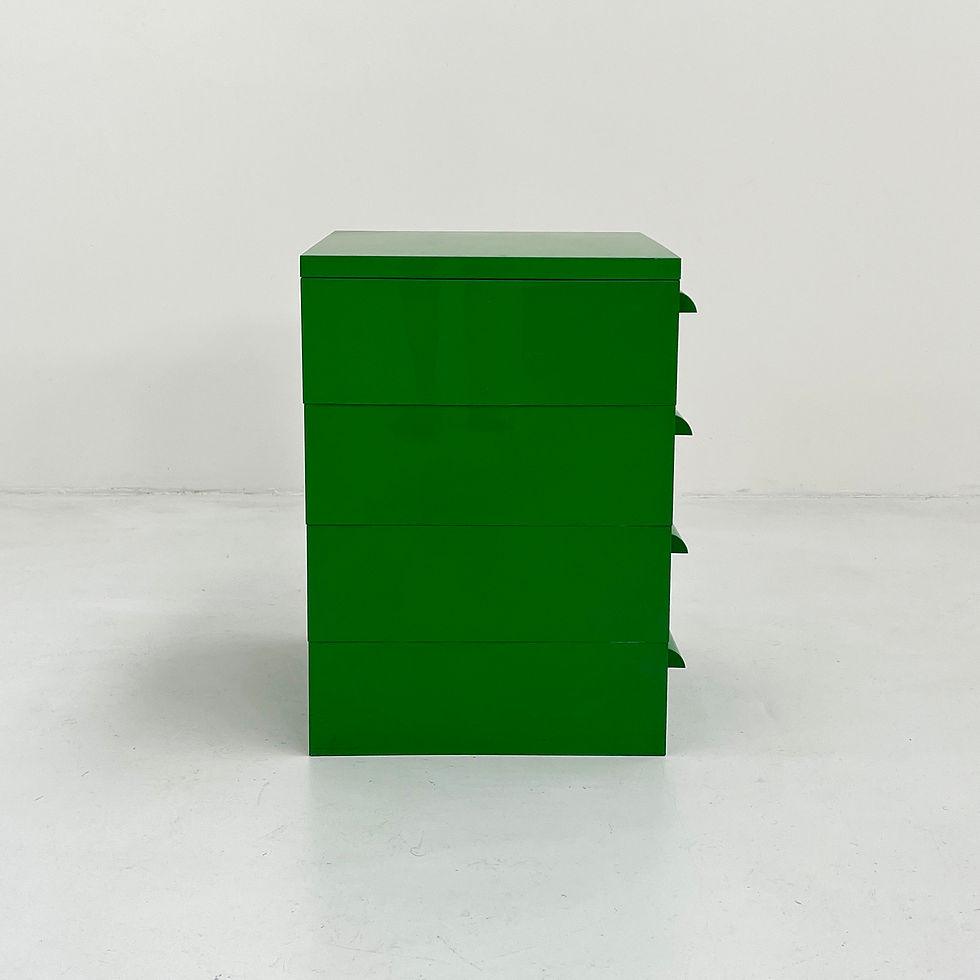 Thumbnail: Green Chest with 4 Drawers Model 4601 by Simon Fussell for Kartell, 1970s - SOLD