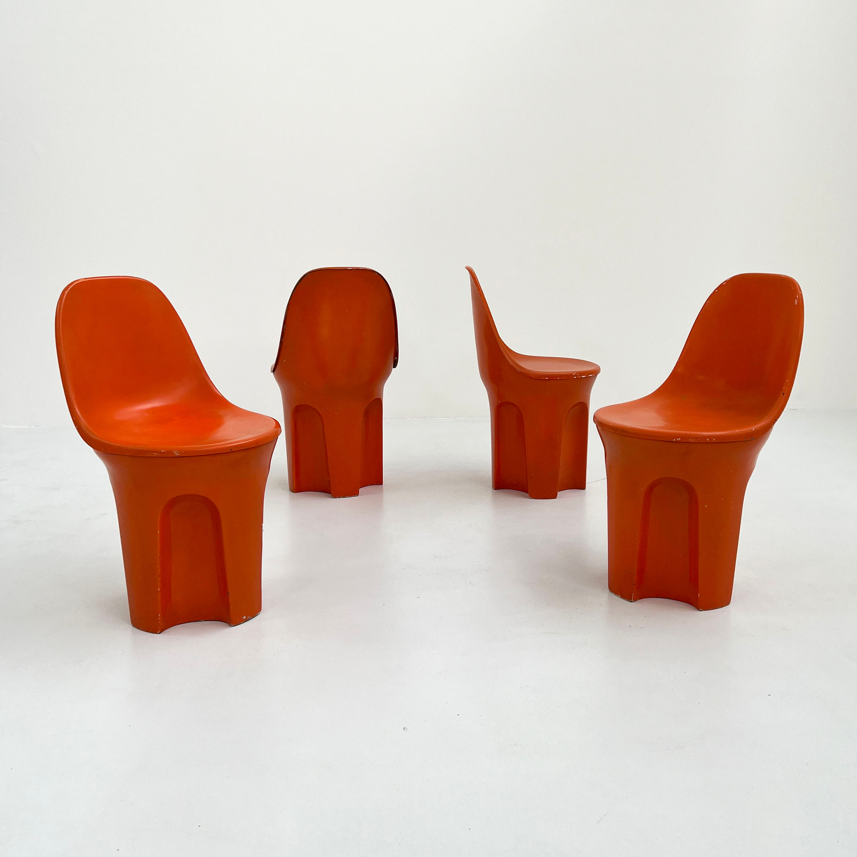 Set of 4 Space Age Garden Chairs in Fiberglass, 1970s - SOLD