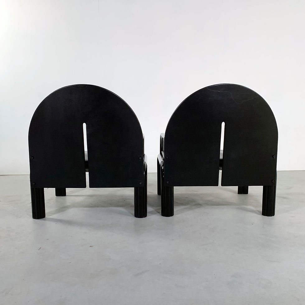 Thumbnail: Set of 2 "54 L" Armchairs by Gae Aulenti for Knoll, 1970s - SOLD