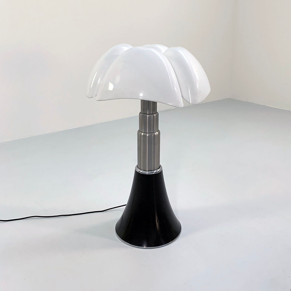 Thumbnail: Pipistrello Table Lamp by Gae Aulenti for Martinelli Luce, 1980s - SOLD