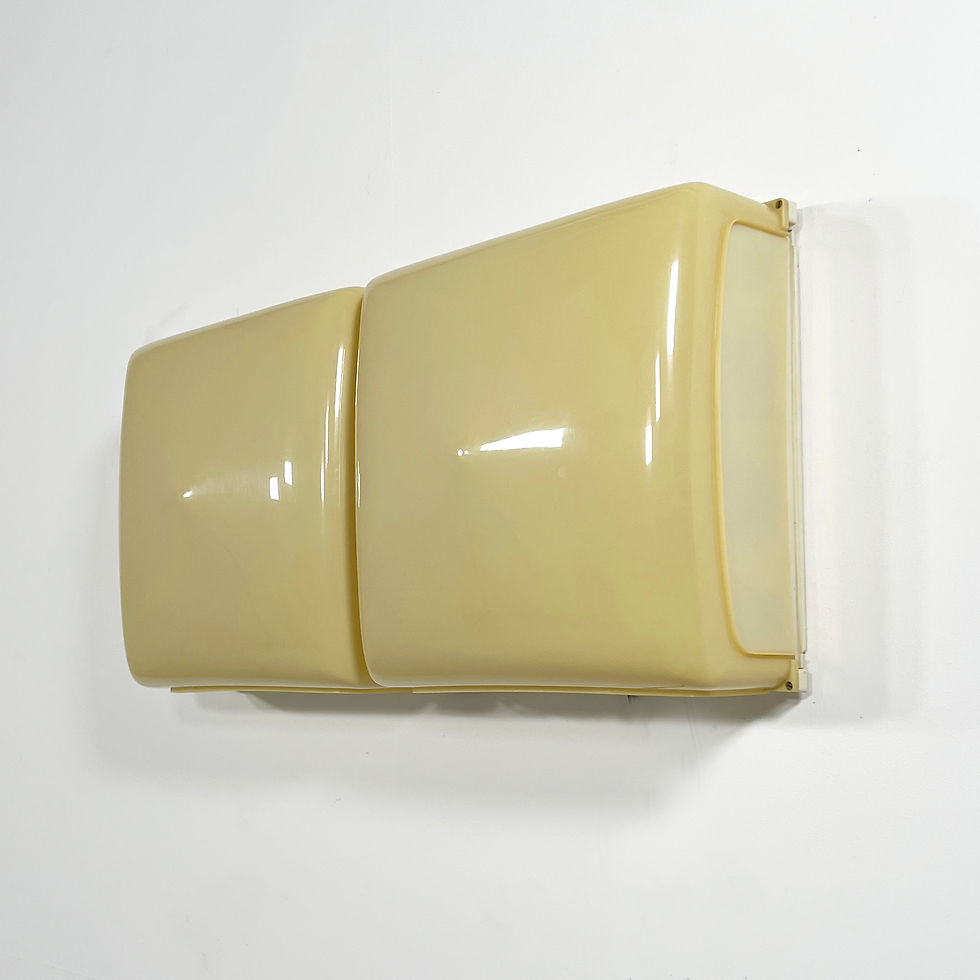 Thumbnail: Cnosso Wall Lamp by Angelo Mangiarotti for Artemide, 1960s - SOLD