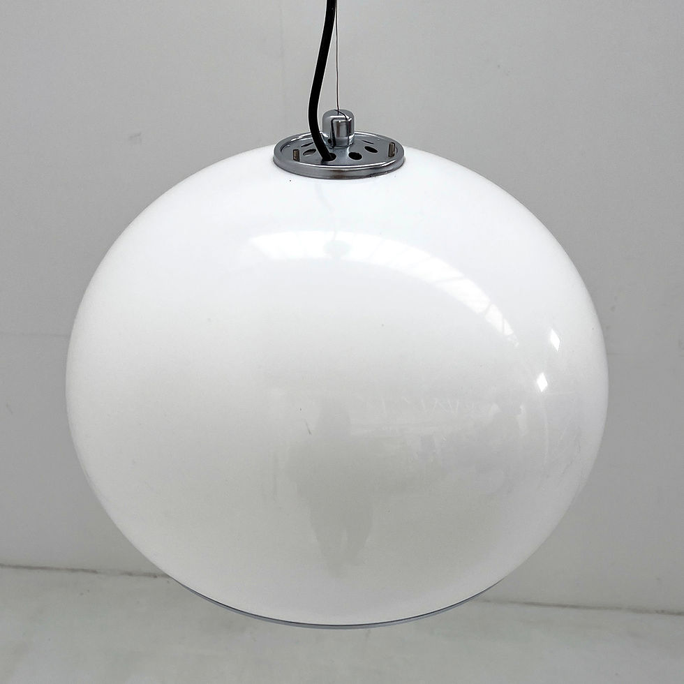 Thumbnail: White Bud Pendant Lamp by Studio 6G for Guzzini, 1970s