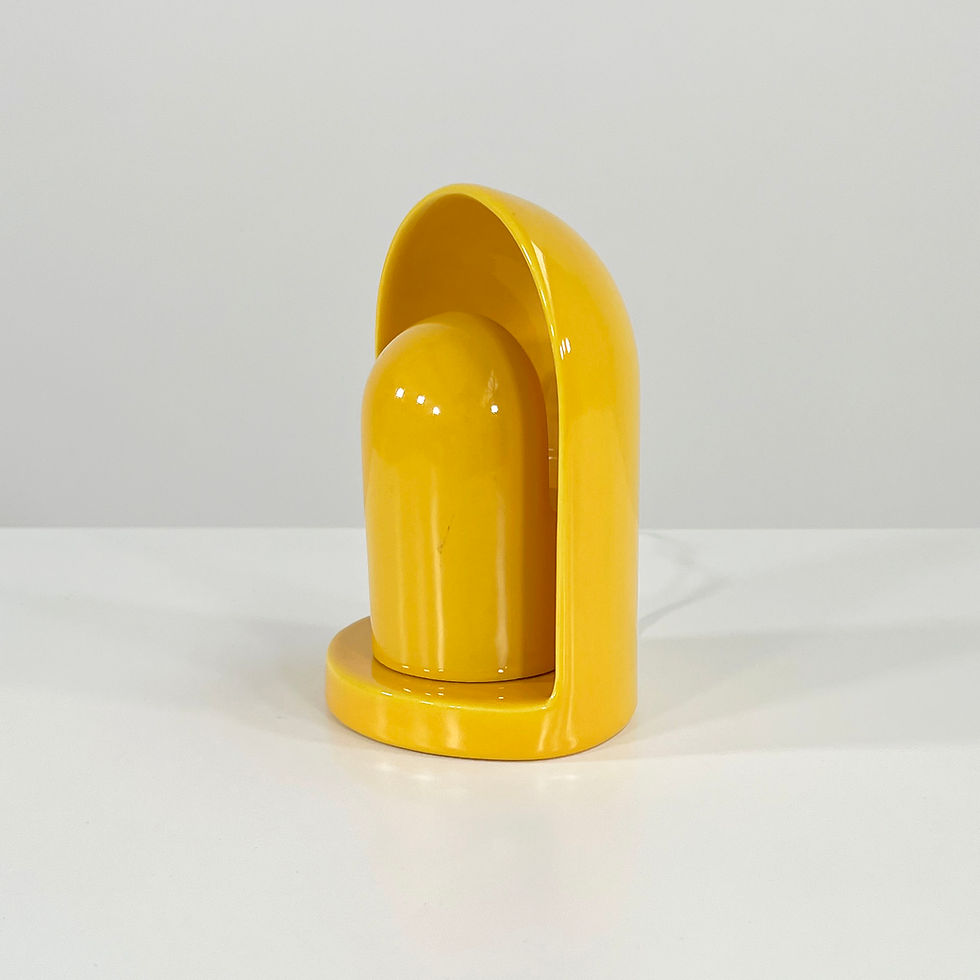 Thumbnail: Yellow Ceramic Table Lamp by Marcello Cuneo for Gabbianelli, 1960s - SOLD