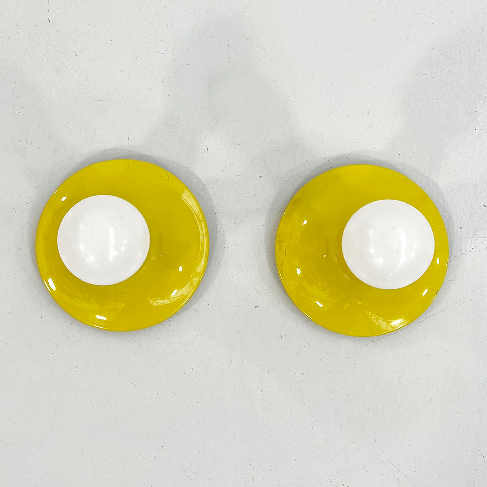 Thumbnail: Pair of Yellow Teti Wall Lamps by Vico Magistretti for Artemide, 1970s - SOLD