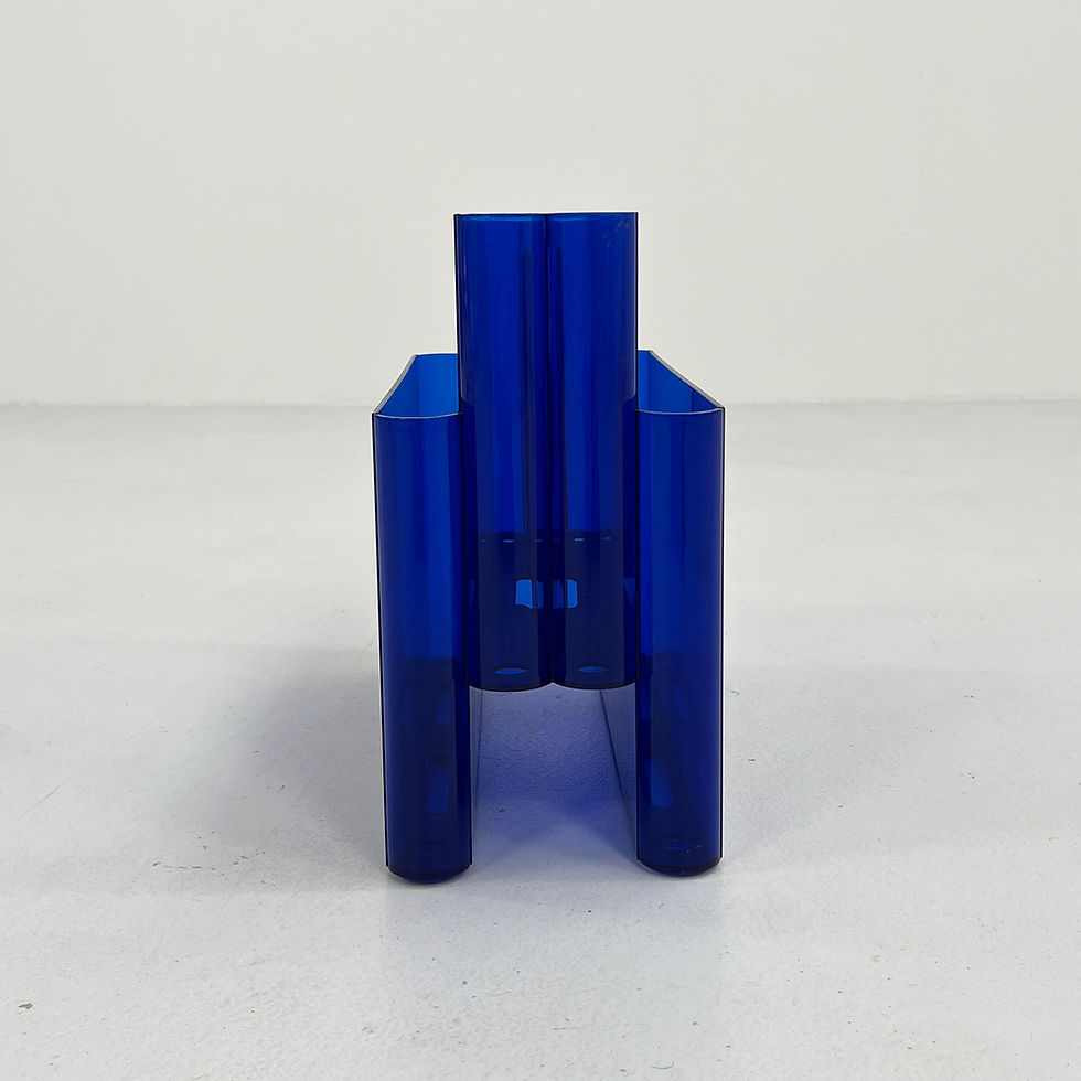 Thumbnail: Blue Magazine Rack by Giotto Stoppino for Kartell, 1970s - SOLD
