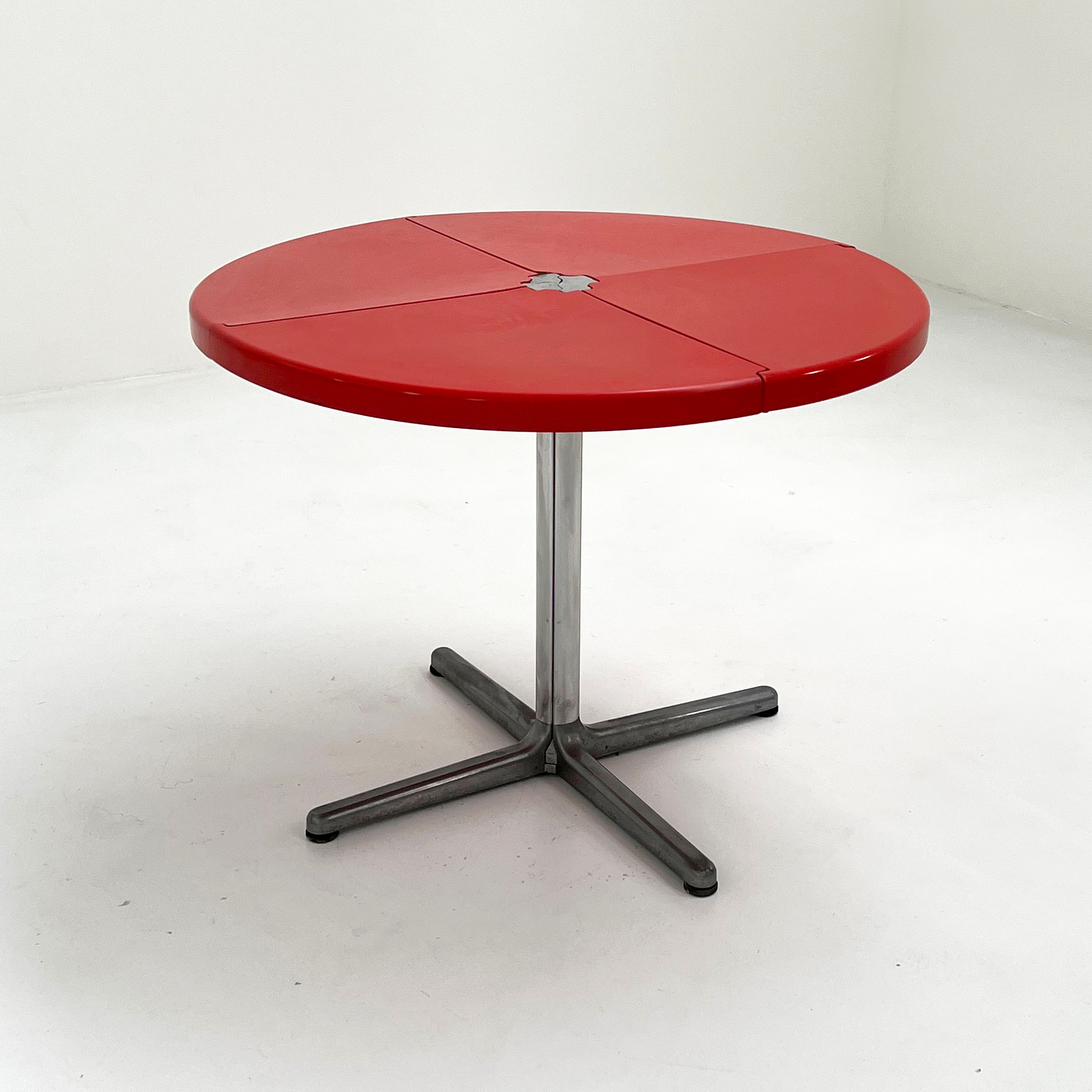 Red Plana Folding Table by Giancarlo Piretti for Anonima Castelli, 1970s - SOLD