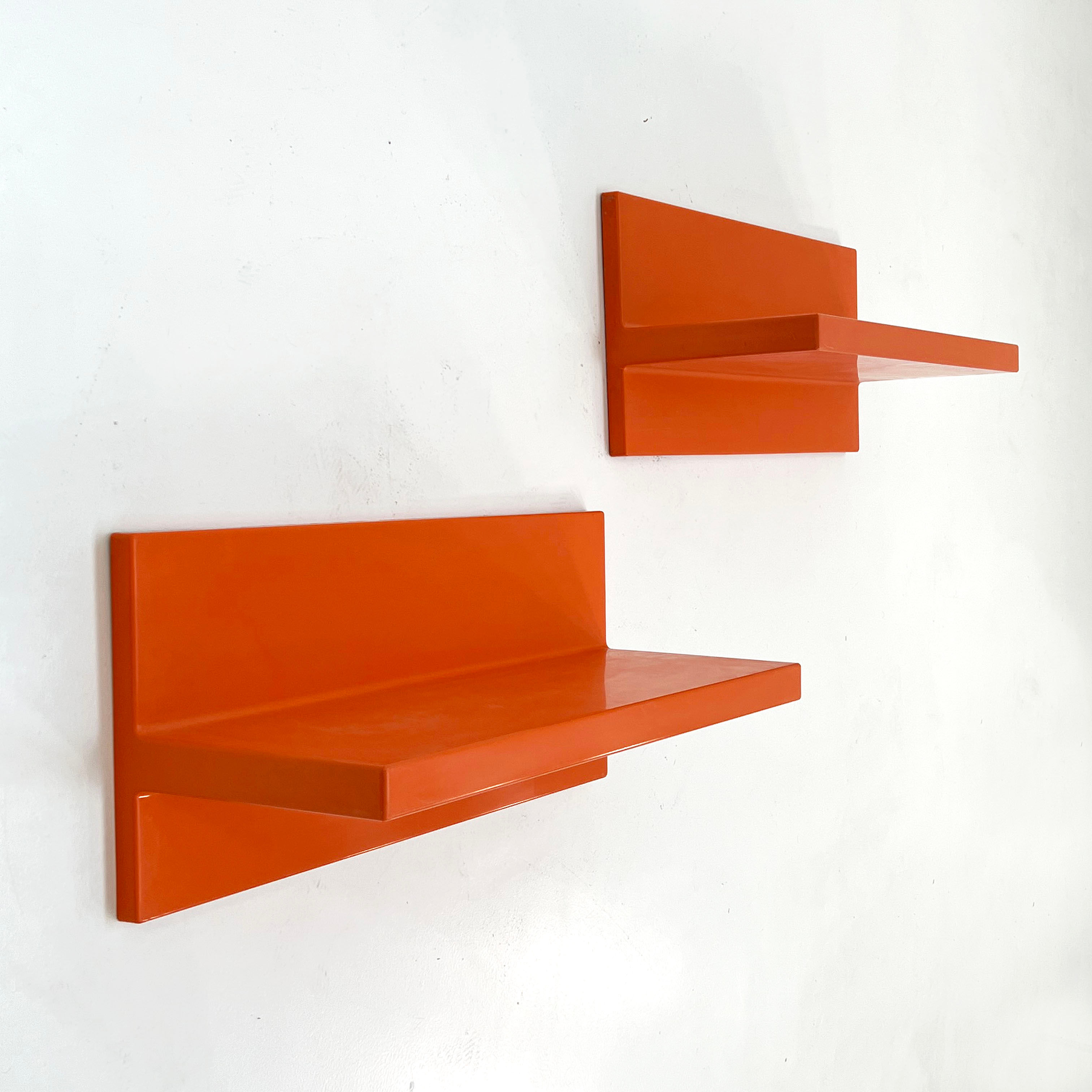 Pair of Orange Wall Shelves by Marcello Siard for Kartell, 1970s
