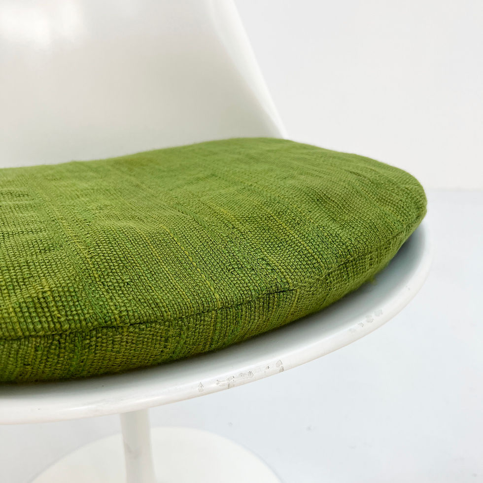 Thumbnail: Green Swivel Tulip Dining Chair by Eero Saarinen for Knoll, 1960s - SOLD