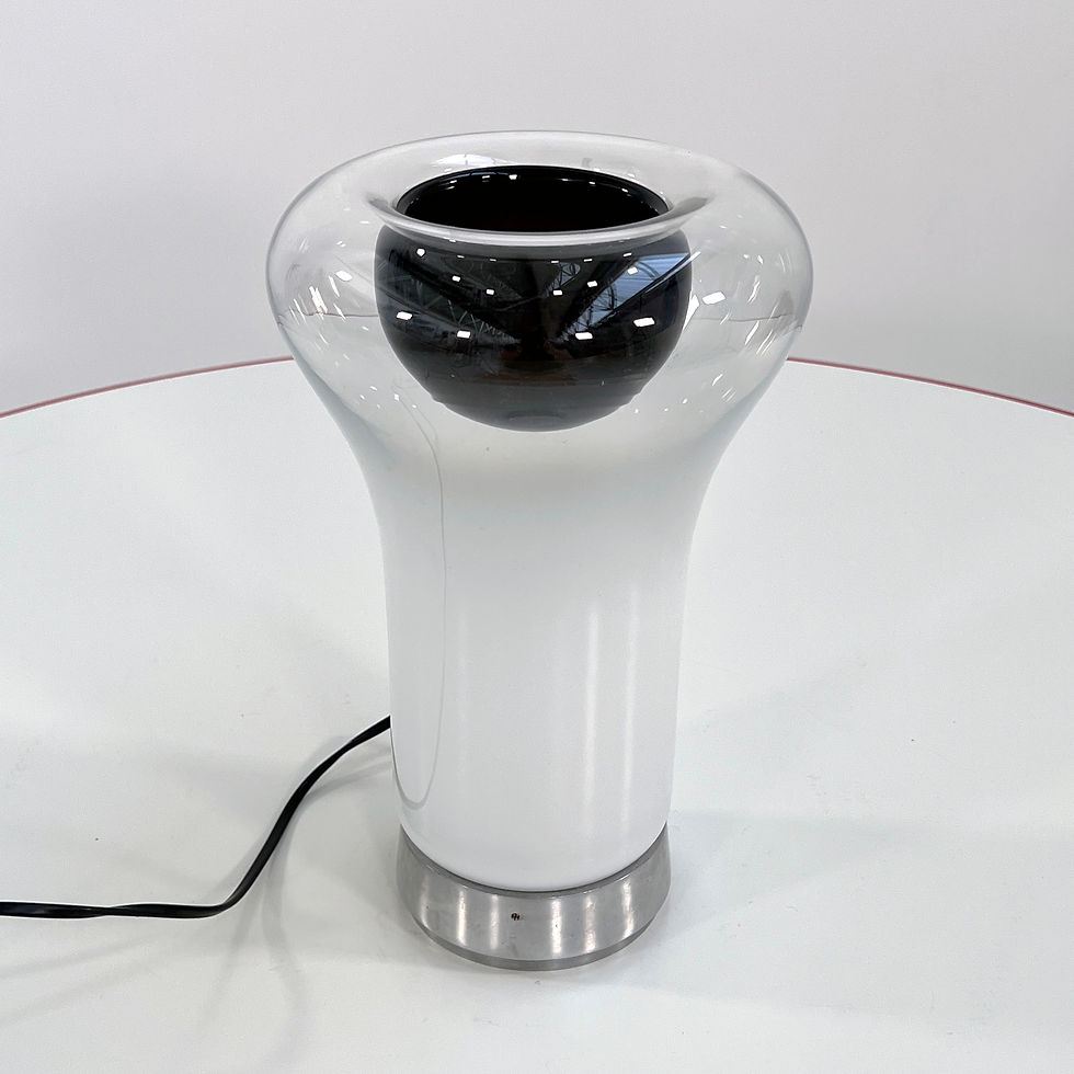Thumbnail: Saffo Table Lamp by Angelo Mangiarotti for Artemide, 1970s - SOLD