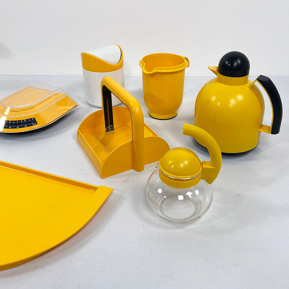 Thumbnail: Set of Kitchen Accessories from Guzzini, 1980s - SOLD