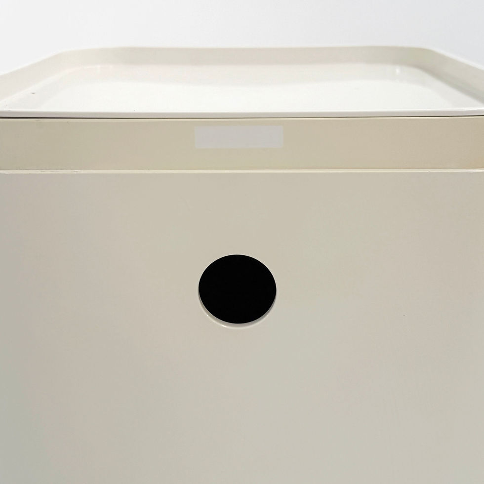 Thumbnail: White Laundry Bin by Anna Castelli for Kartell, 1970s - SOLD
