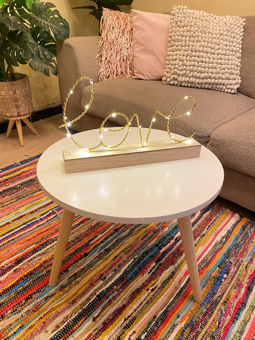 Miniatura: Mesa de centro minimalista 