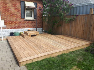 A Floating Deck for a Great Neighbour