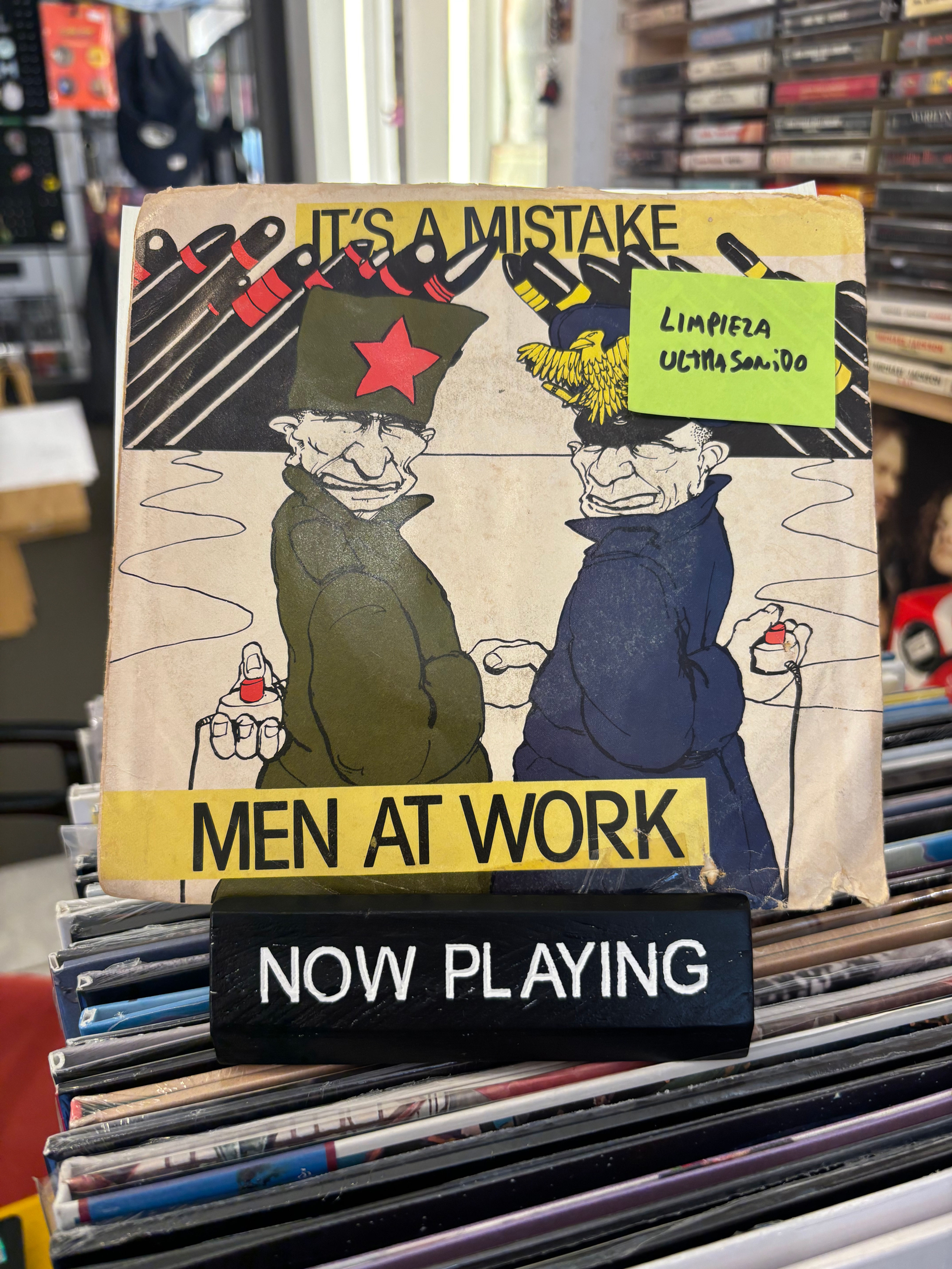 Men at Work - It's a Mistake 7" Vinilo Segunda ManoMano