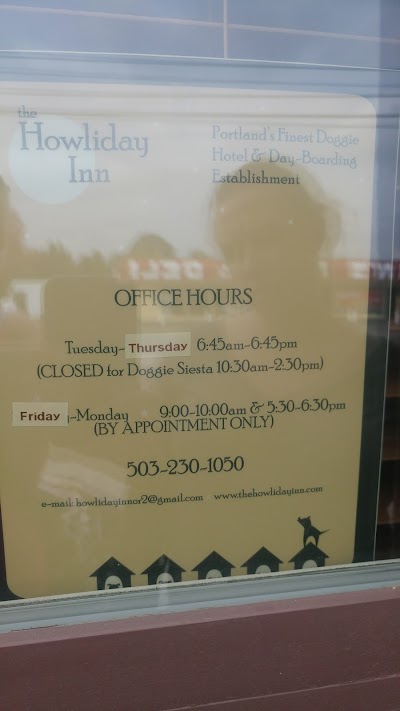 Howliday Inn Doggie Hotel