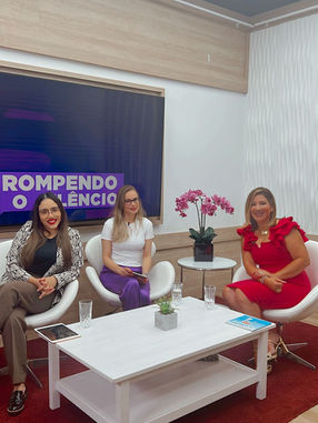 Ana Becatti Universal visio Tv 