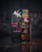 Nappi Kaffi Mr. Toi Vietnam Canephora – schwarze Kaffeeverpackung mit Gesichts-Artwork und leuchtendem Auge, Premium Collecti