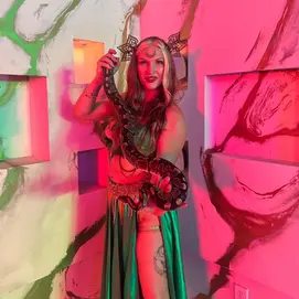 snake dancer