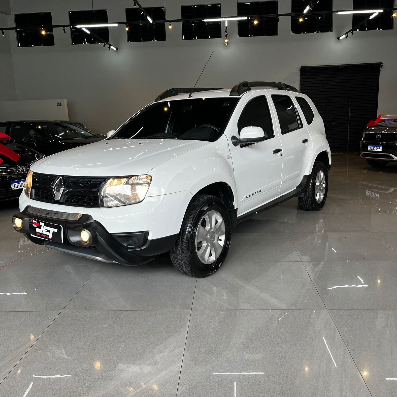 DUSTER  1.6 16V SCE FLEX EXPRESSION MANUAL 2017 146.445 KM