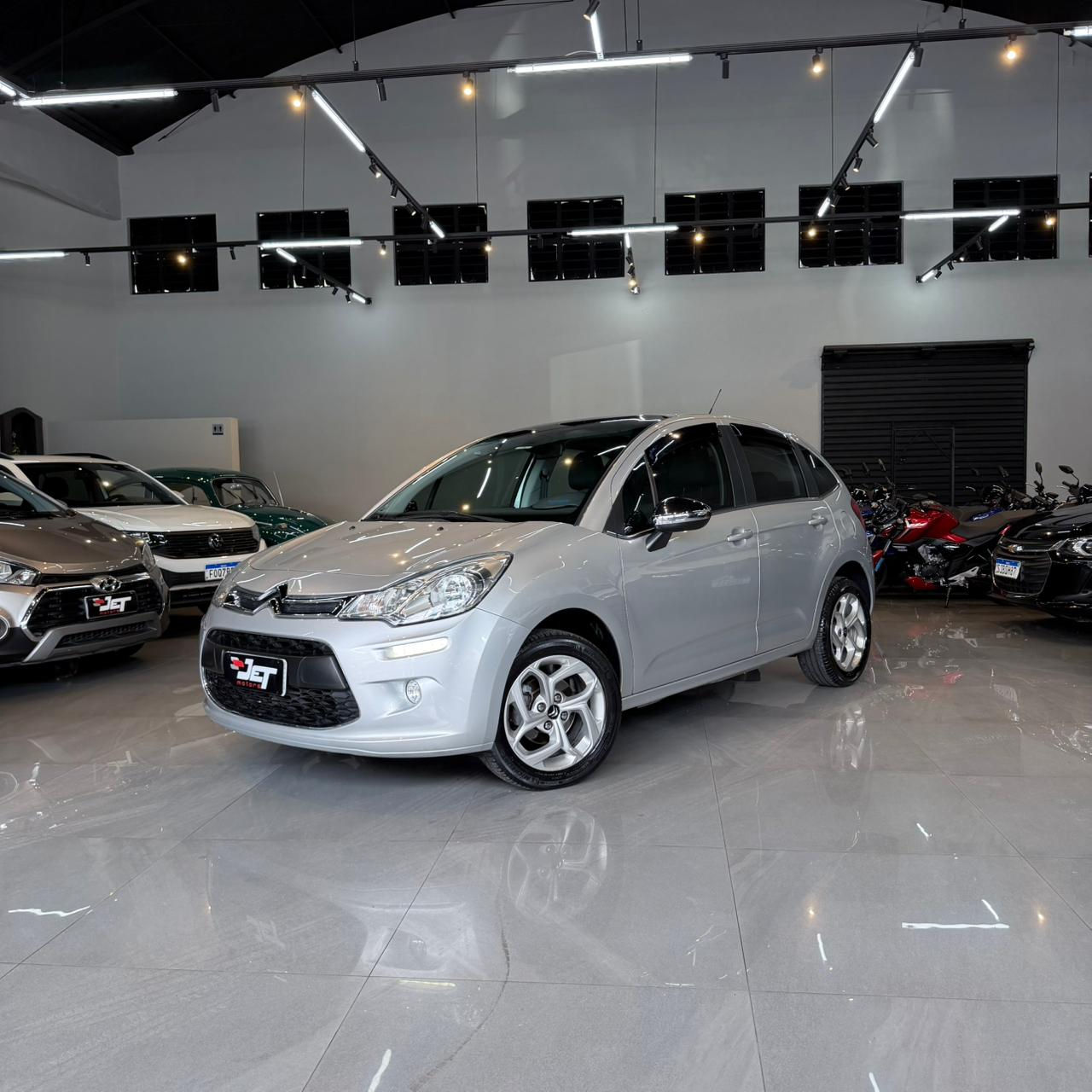 C3 1.6 EXCLUSIVE 16V FLEX 4P AUTOMÁTICO 2017 49.640 KM