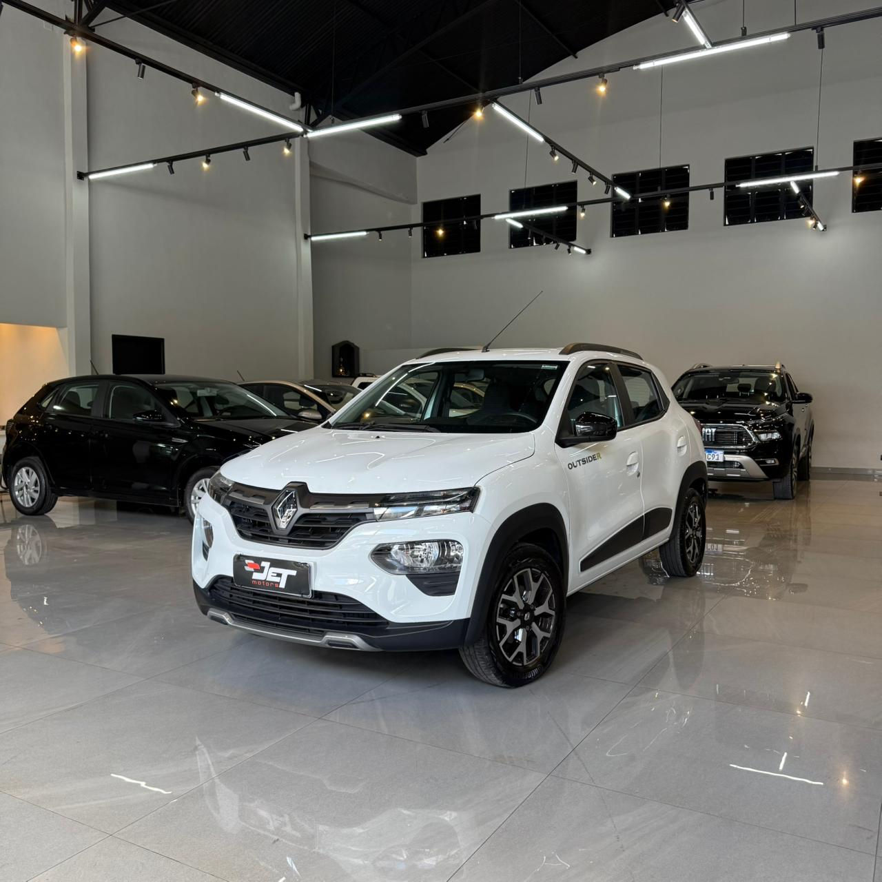 KWID  1.0 12V SCE FLEX OUTSIDER MANUAL 2024 13.815 KM