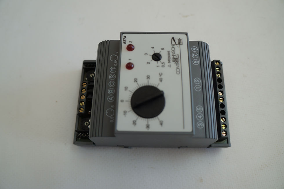 Thumbnail: JOHNSON CONTROLS A27A2N21 TWO STAGE THERMOSTAT RANGE: -40 TO +40