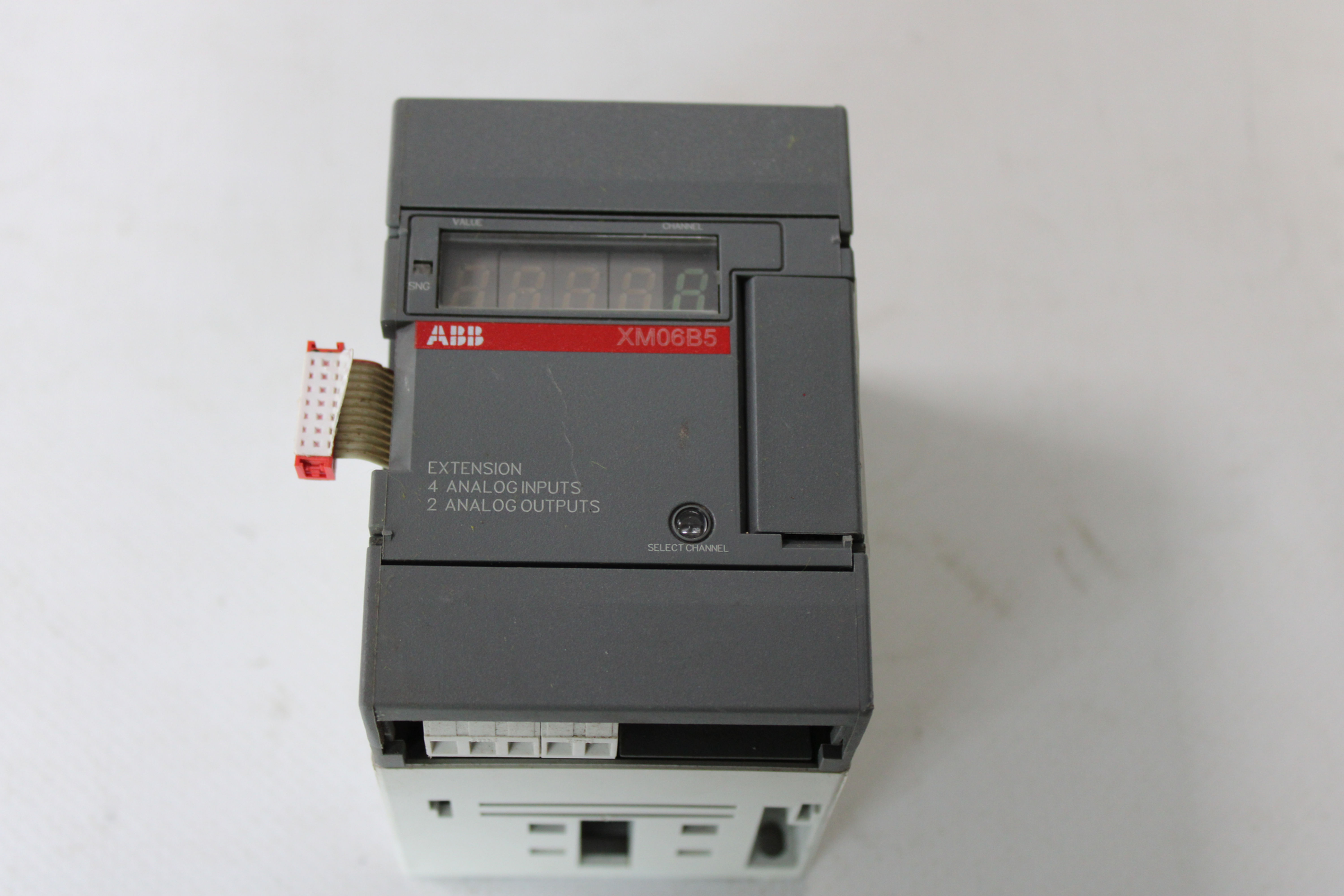 ABB XM06B5 ANALOG INPUT OUTPUT EXTENSION MODULE 1SBP260103R1001