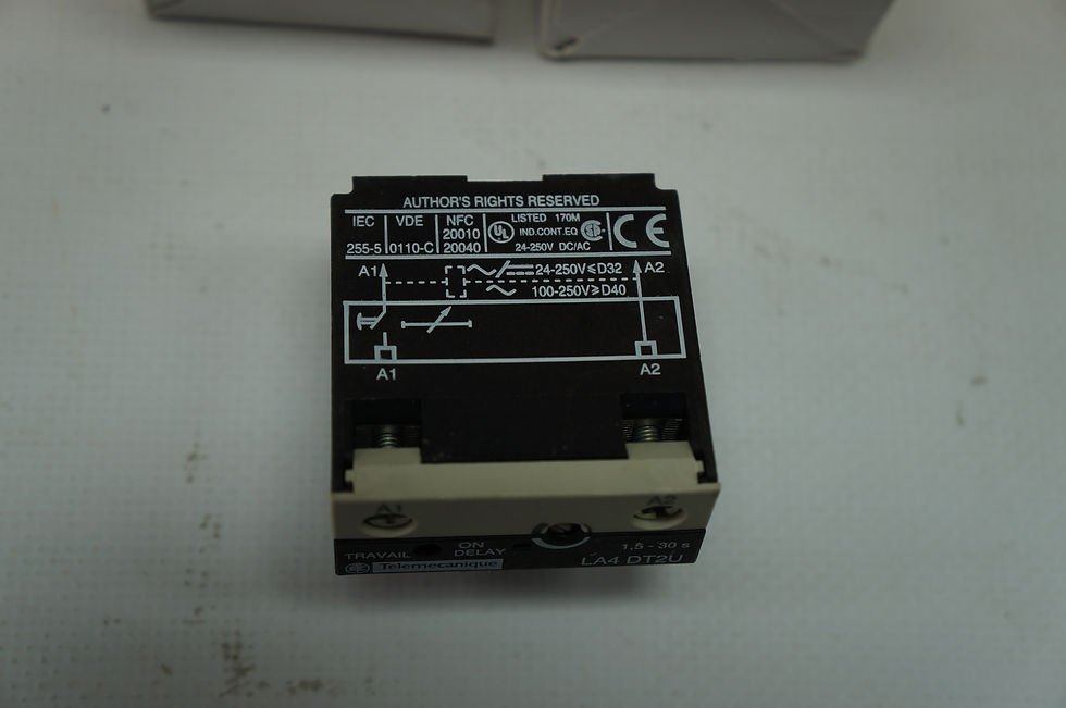 Thumbnail: Telemecanique LA4DT2U 023646 Time Module 1.5-30s