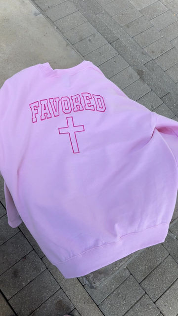 Thumbnail: Limited Edition* FAVORED Girlie Oversized Sweatshirt