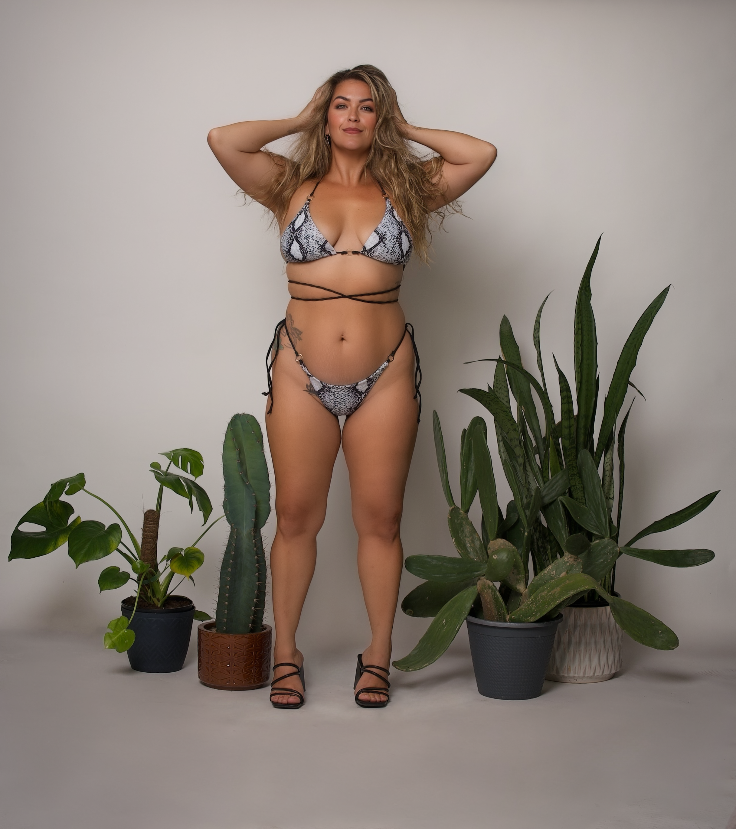 Venomous Bite Kini