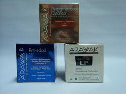 Cremas linea Arawac.JPG
