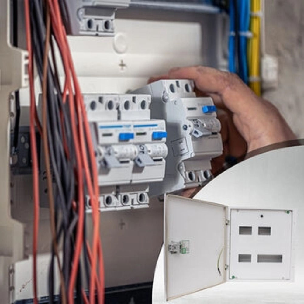 Schneider Ez9 Db 4 Way Tpn Double Door