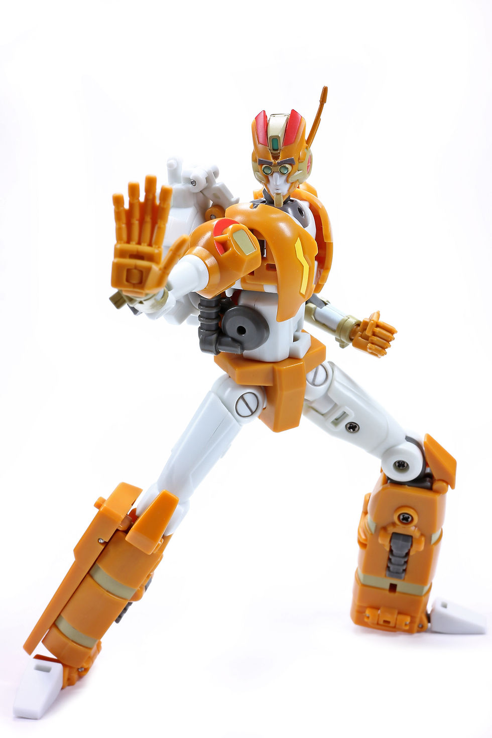 Thumbnail: MMC R-49 Mentis 榮格 少量再版