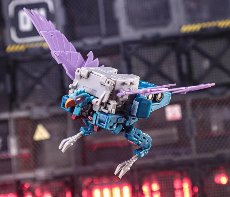 Thumbnail: DX9 MINI 01 三變戰士 Vasili  導彈鷹 雙面雲 小比例