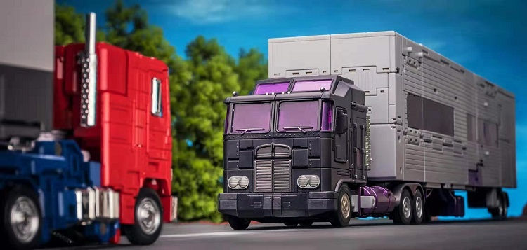 Thumbnail: DX9 汽車派合體 D14 Capone 汽車大師