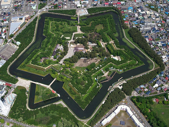 TraveLa | 日本自由行 | 函館星形五稜郭公園賞櫻