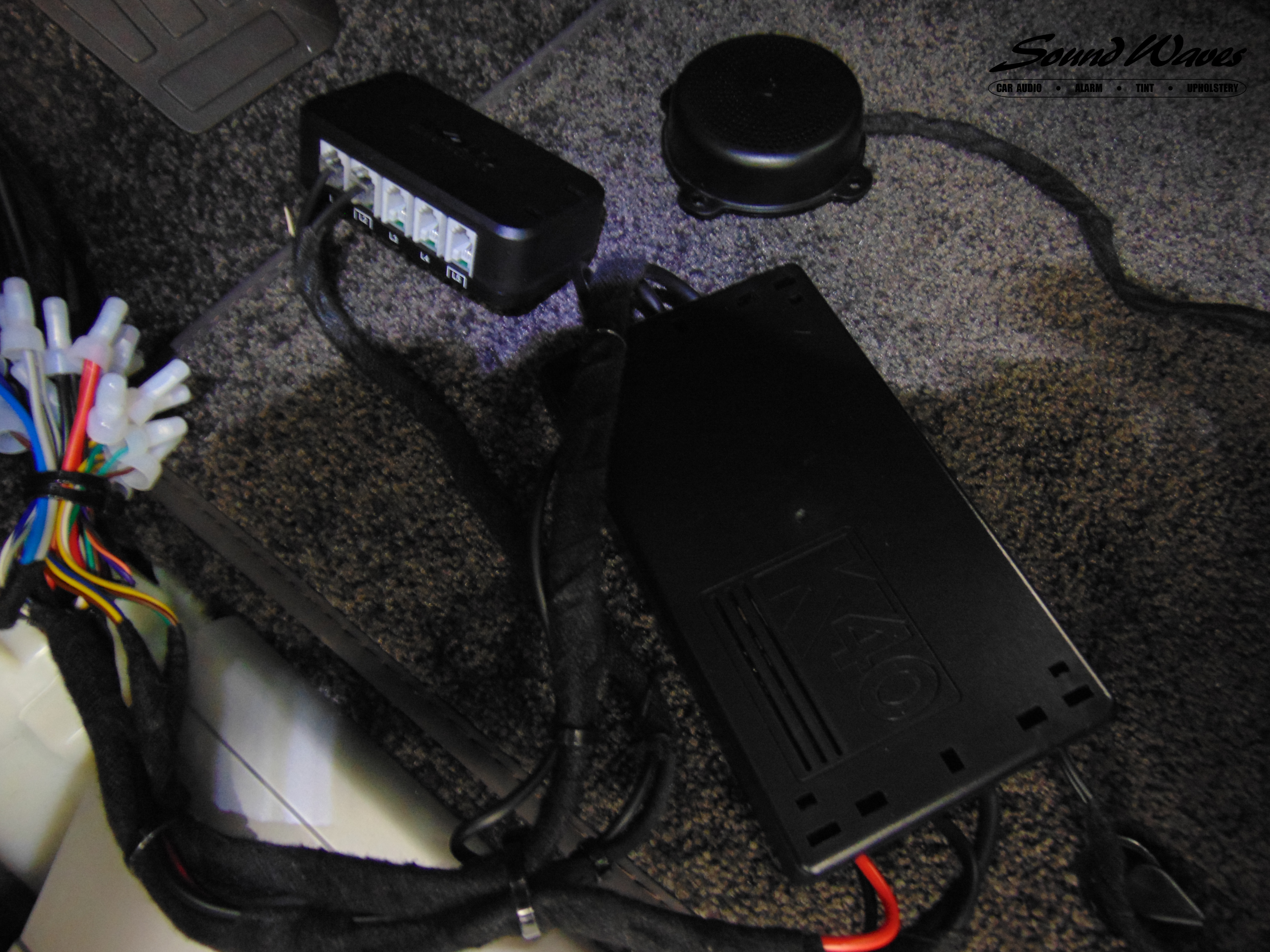 Sound Waves Memphis Installations Range Rover Radar