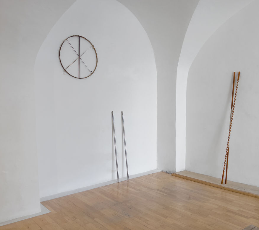 Art contemporain. Jean-Marc Andrieu, Patrick Saytour, Claude Viallat, Toni Grand. exposition image : 8932