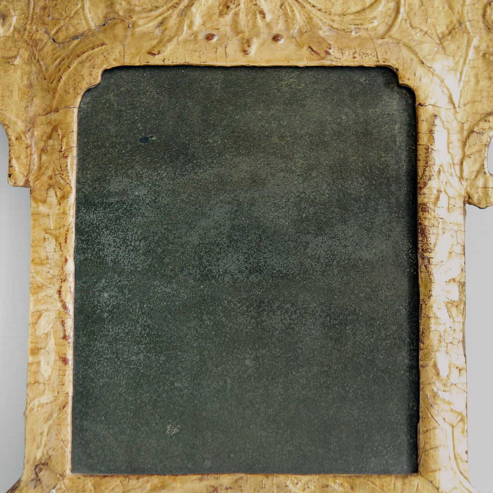 Thumbnail: 18th century  Carved wood and gilded mirror