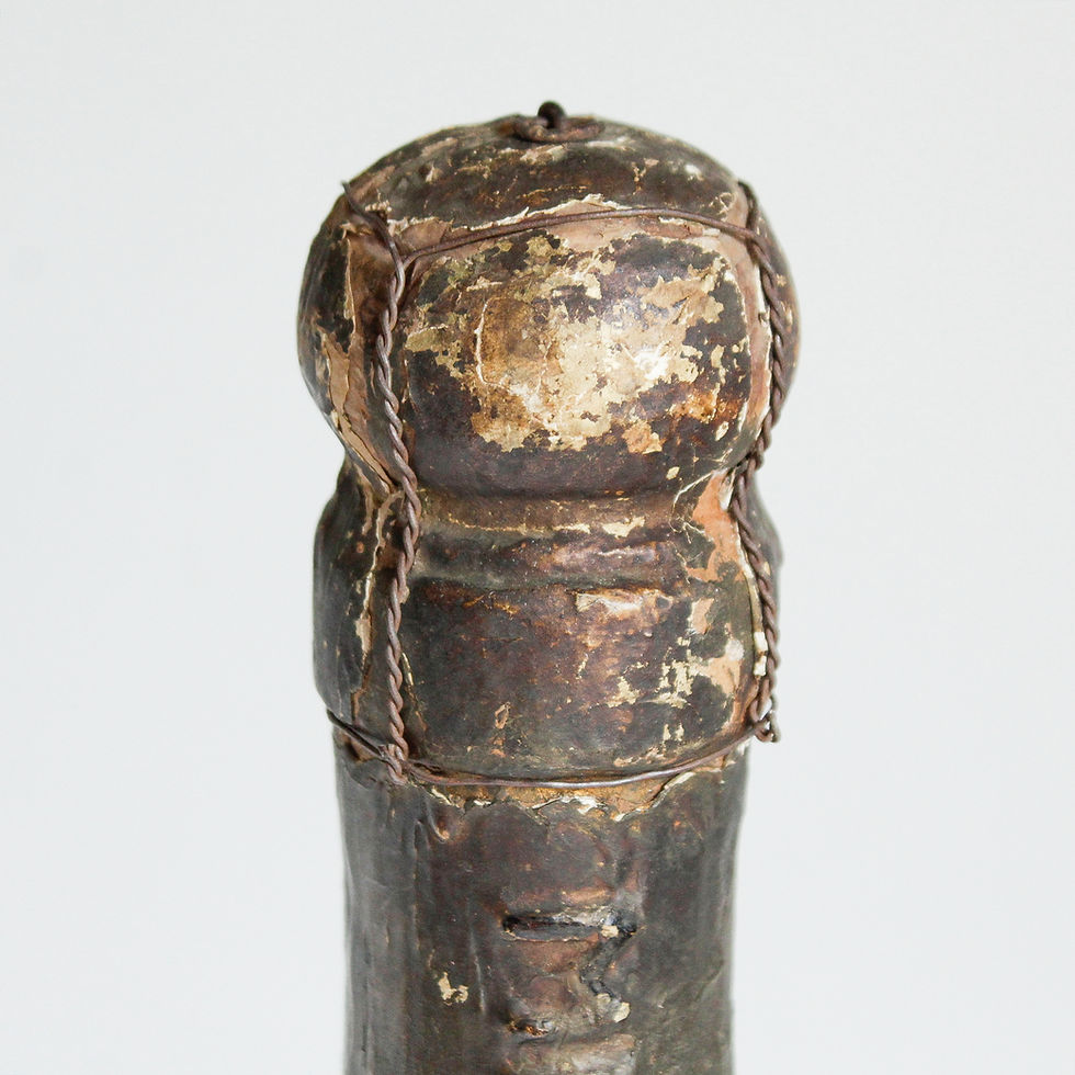 Thumbnail: champagne bottle in carton bouilli