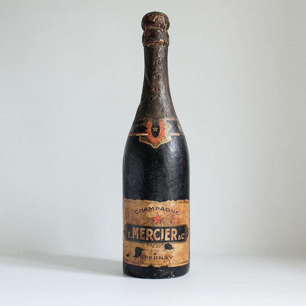 Thumbnail: champagne bottle in carton bouilli