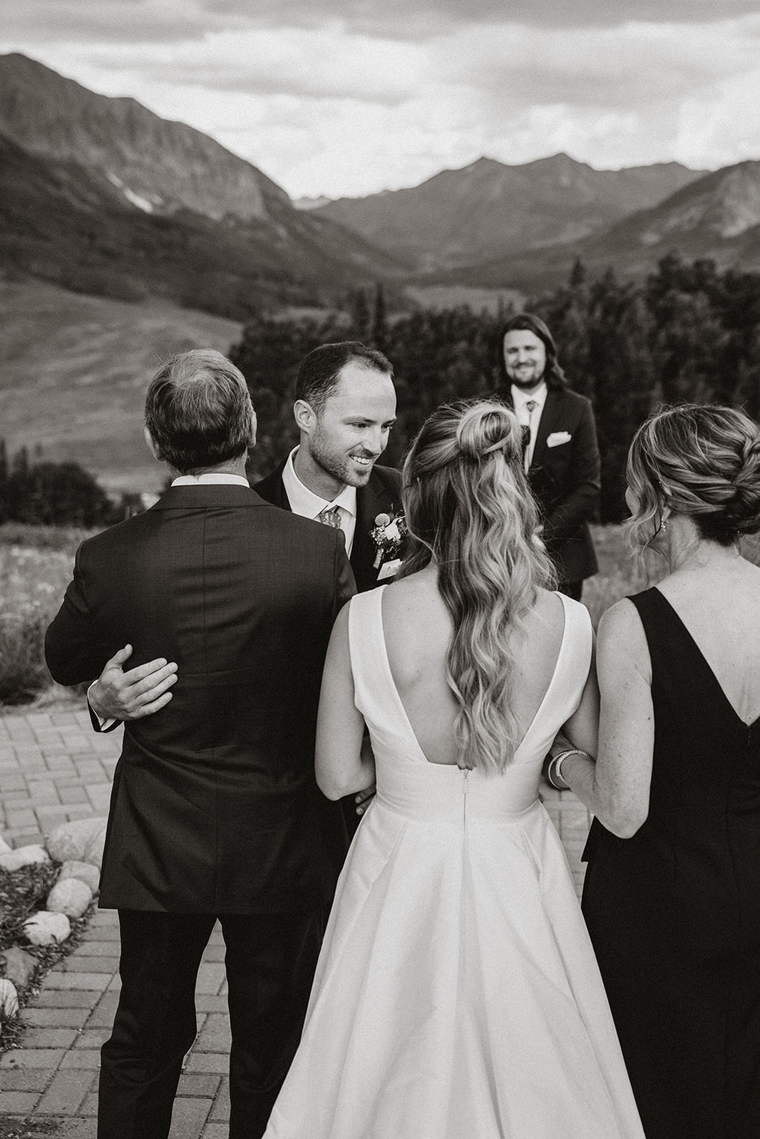 alex&sam_ten-peaks-crested-butte-wedding_previews-12_websize (1)