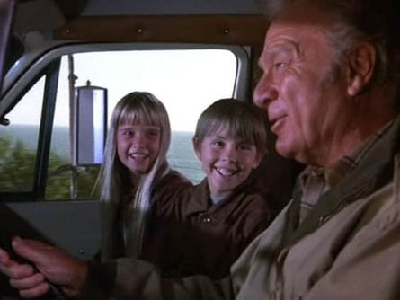 Revisiting Childhood Memories: Escape to Mountain (1975)