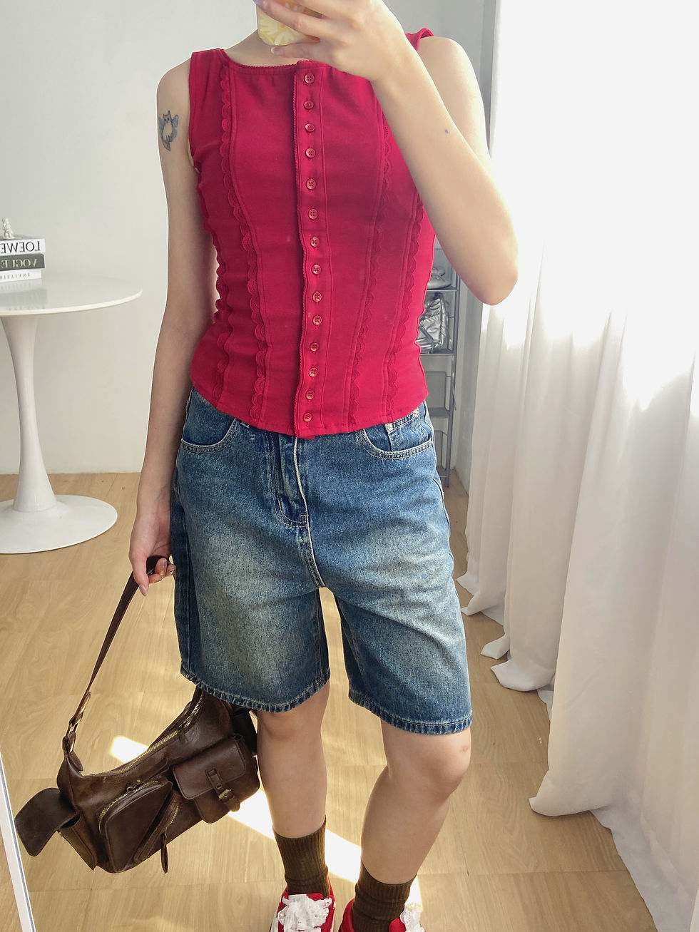 Thumbnail: Ina Denim Jorts
