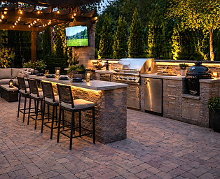 Outdoor Kitchen_edited.jpg