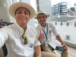 tour-guides-in-manta-ship-terminal_orig
