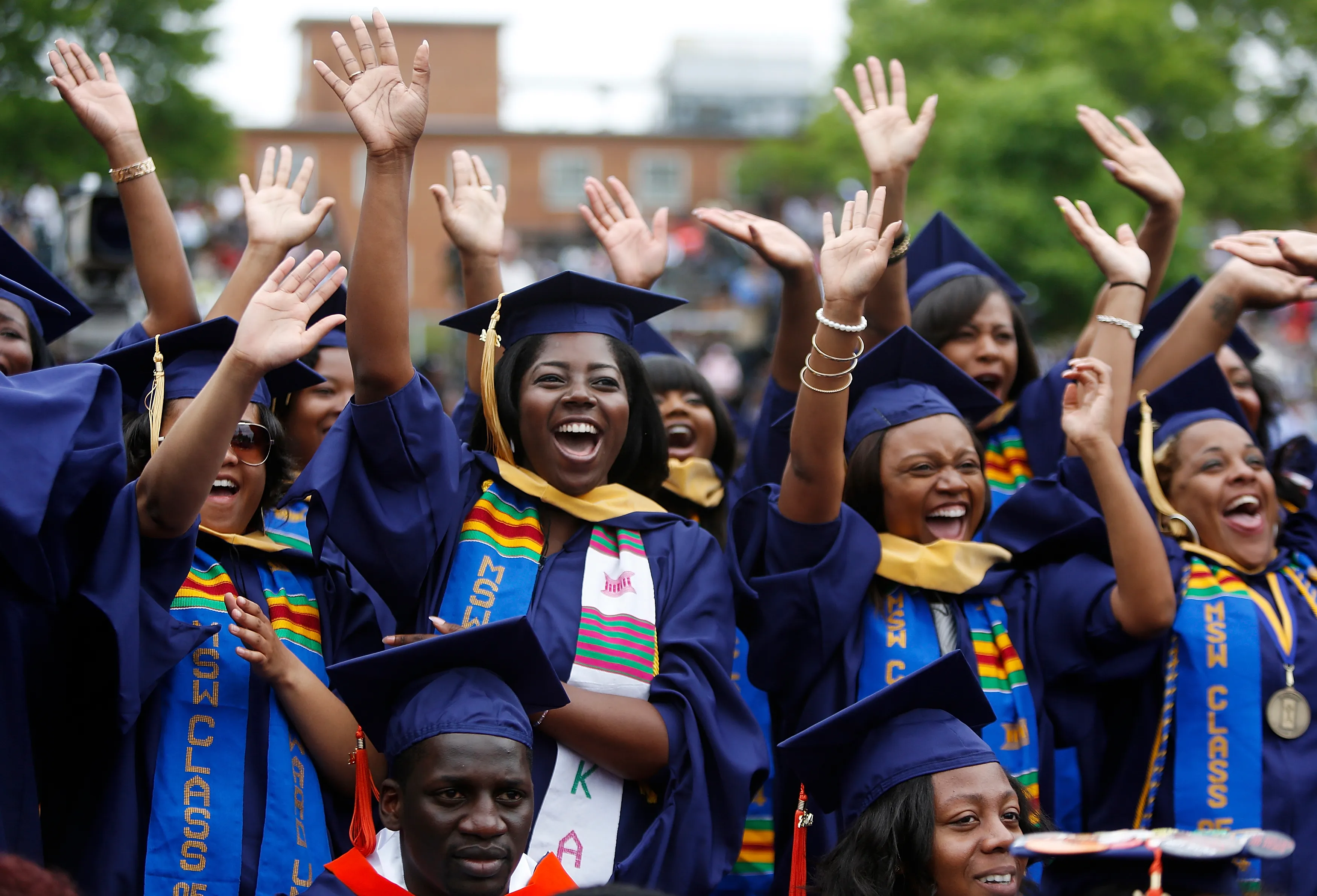 college_graduates010.jpg.webp