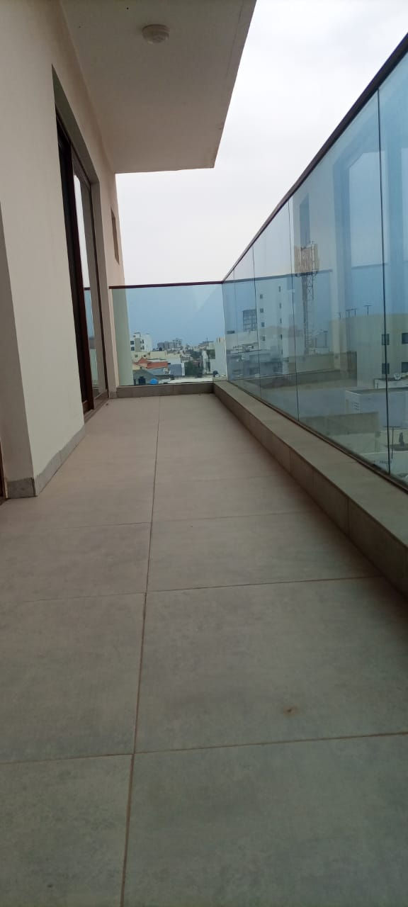 WhatsApp Image 2024-12-05 at 09.57.19 (1)