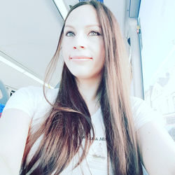 Holistic therapist Simona Balint. I offer therapy centre appointments in Islington and in the City o