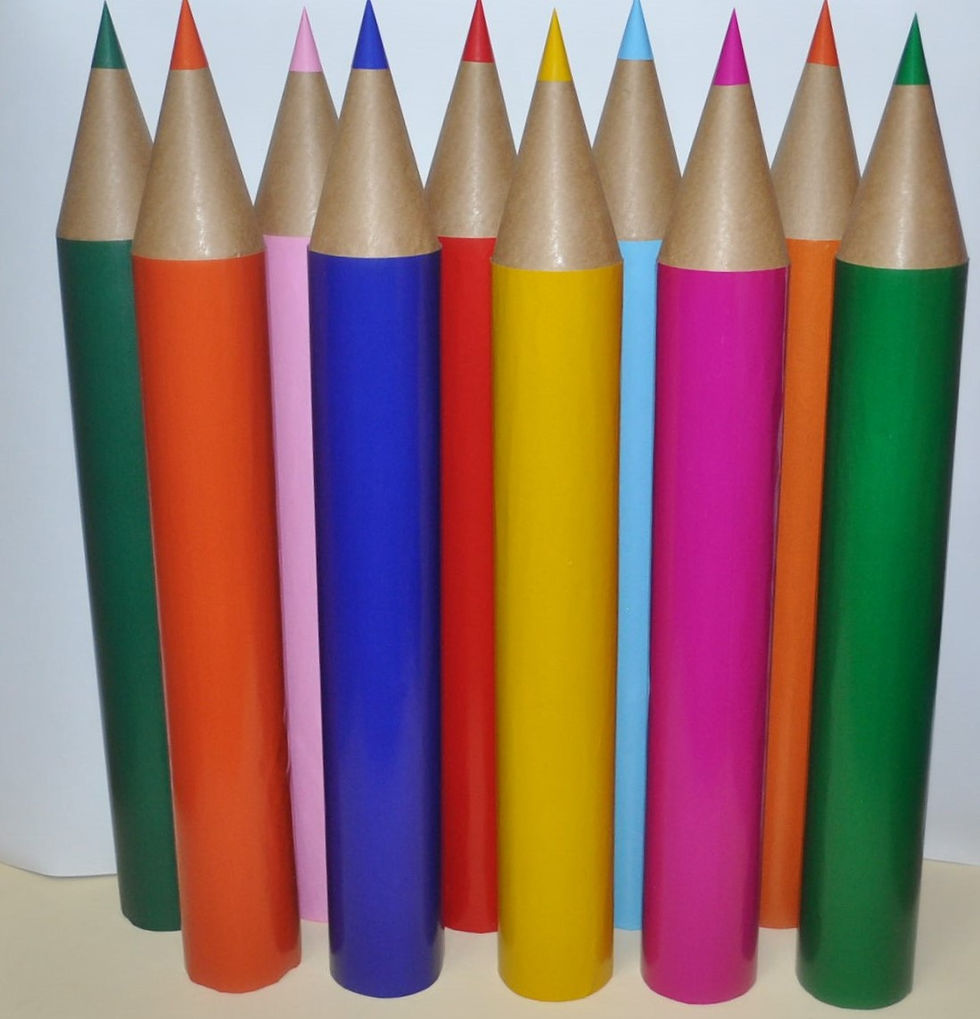 Super lápis para decorar festa infantil, super lápis em papelão oco para festa de criança, Ateliê Fase NOva decoração p festa